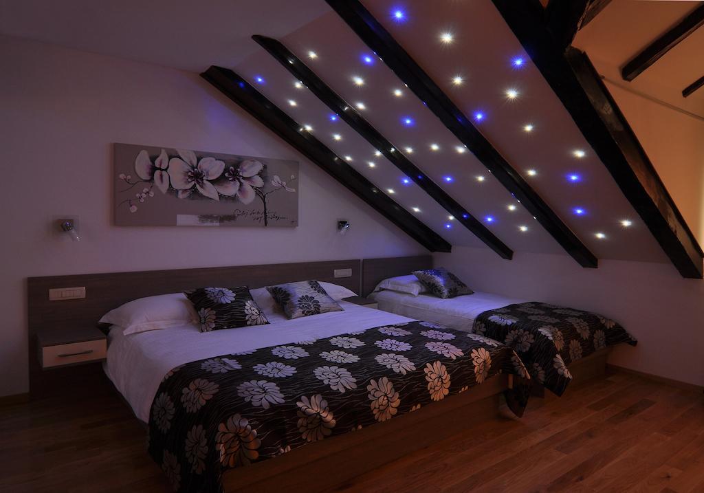 ספליט Deluxe Apartments & Rooms Sarella חדר תמונה